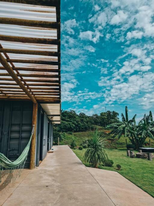 Willa Casa Container Com Spa E Linda Vista Para A Serra Da Mantiqueira Bueno Brandão Zewnętrze zdjęcie