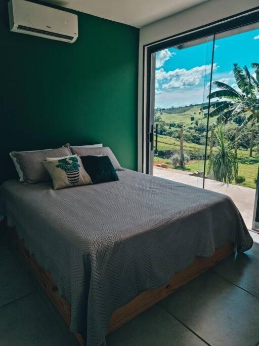 Willa Casa Container Com Spa E Linda Vista Para A Serra Da Mantiqueira Bueno Brandão Zewnętrze zdjęcie