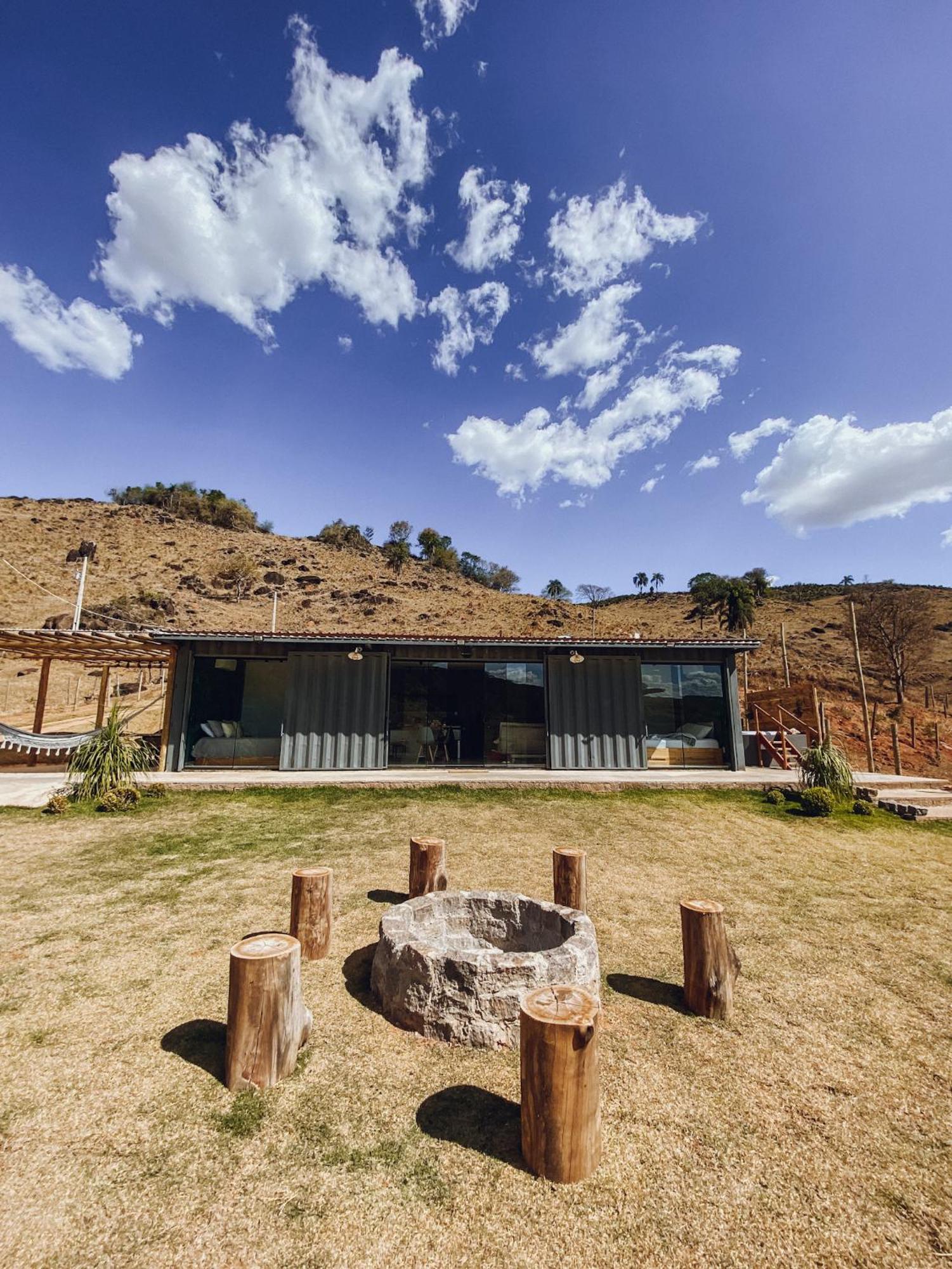 Willa Casa Container Com Spa E Linda Vista Para A Serra Da Mantiqueira Bueno Brandão Zewnętrze zdjęcie