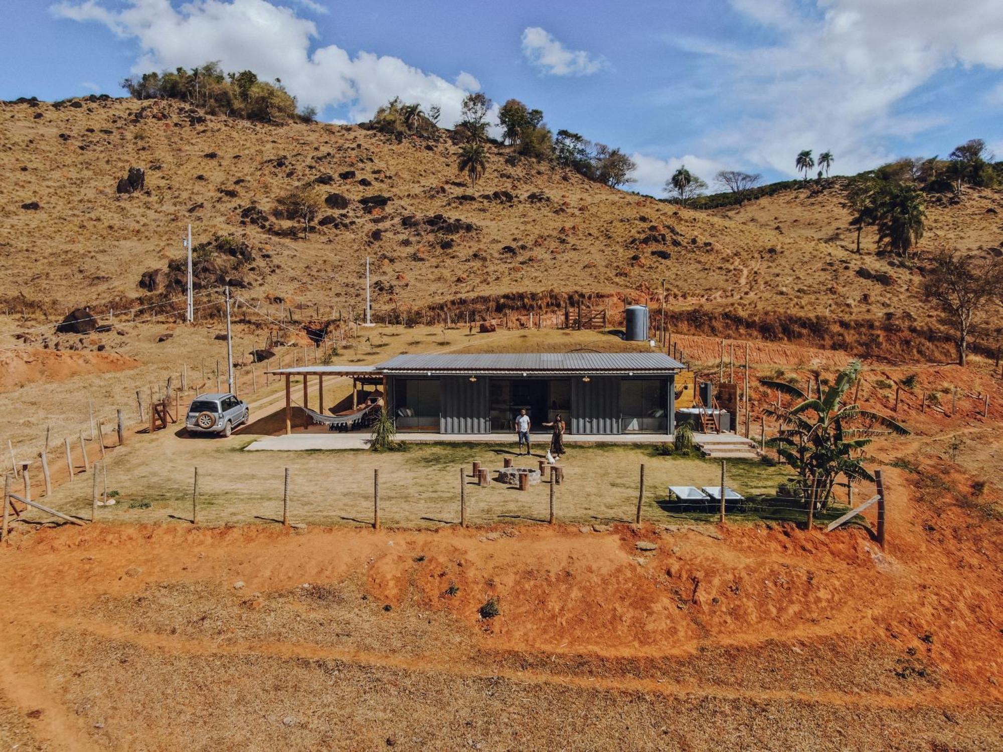 Willa Casa Container Com Spa E Linda Vista Para A Serra Da Mantiqueira Bueno Brandão Zewnętrze zdjęcie