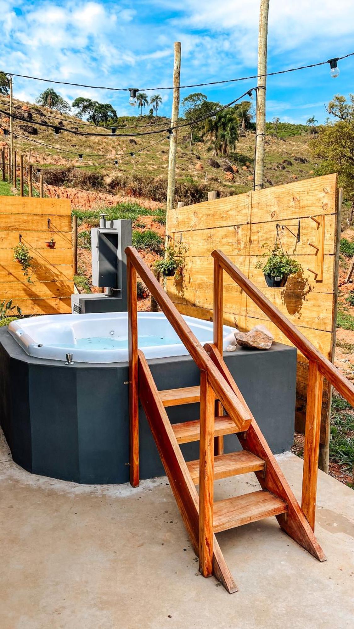 Willa Casa Container Com Spa E Linda Vista Para A Serra Da Mantiqueira Bueno Brandão Zewnętrze zdjęcie